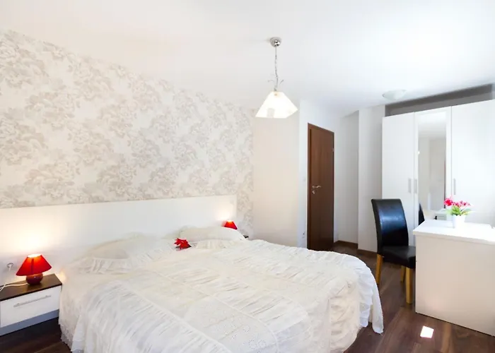 Villa Spacious Zminj